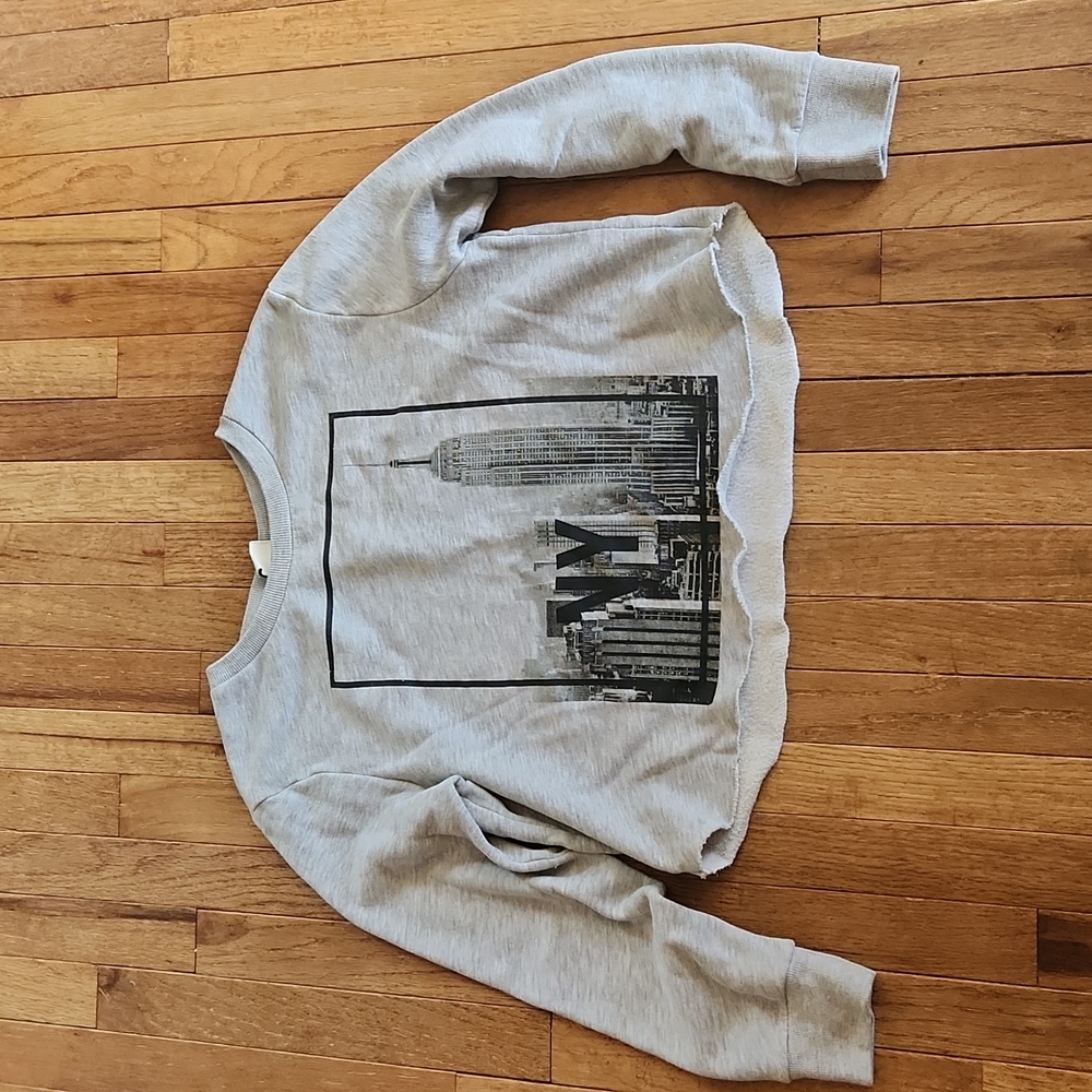 Abercrombie NYC cropped sweatshirt